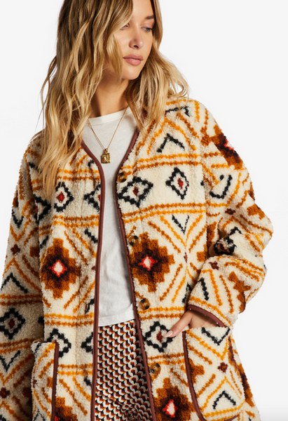 Fireside Cozy Buttoned Fleece Jacket - White Multi