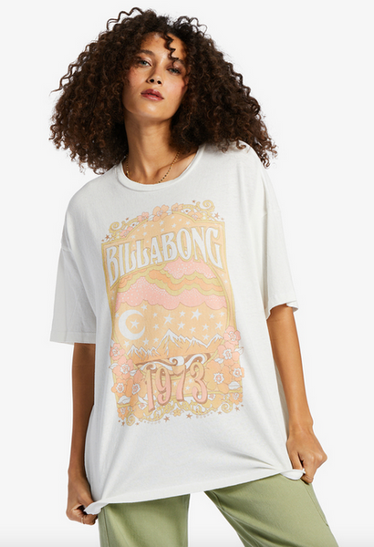 Never Forget Tee - Salt Crystal