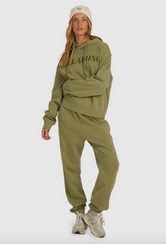Baseline Joggers - Evergreen