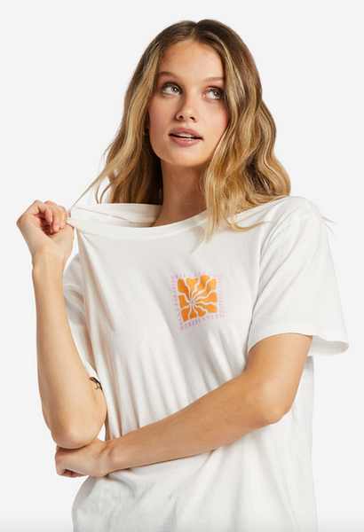 Another Day In Paradise Tee - Salt Crystal