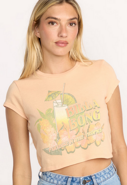 Vacay Awaits Tee - Sunstone