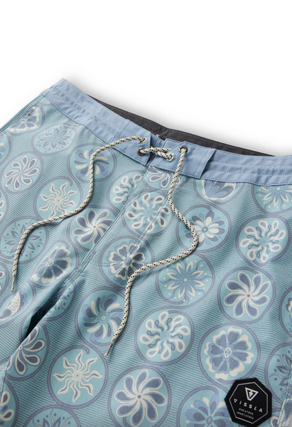Sun Medallions 18.5" Boardshort - Smokey Jade