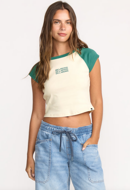 Beach Club Babe Short Sleeve T-Shirt - Evergreen