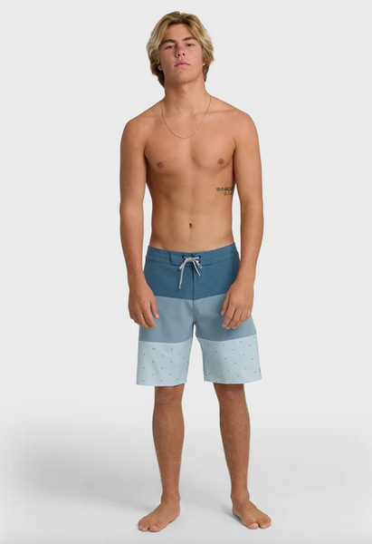 Tribong Lo Tide 19" Boardshorts - Blue Fog