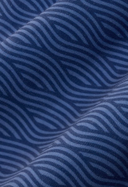 Bayberry Trunk - Blue Waves