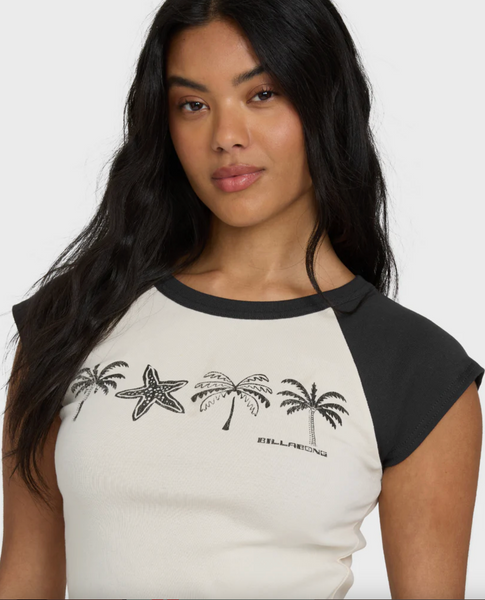 Des Tropic Short Sleeve Raglan Top - White Cap