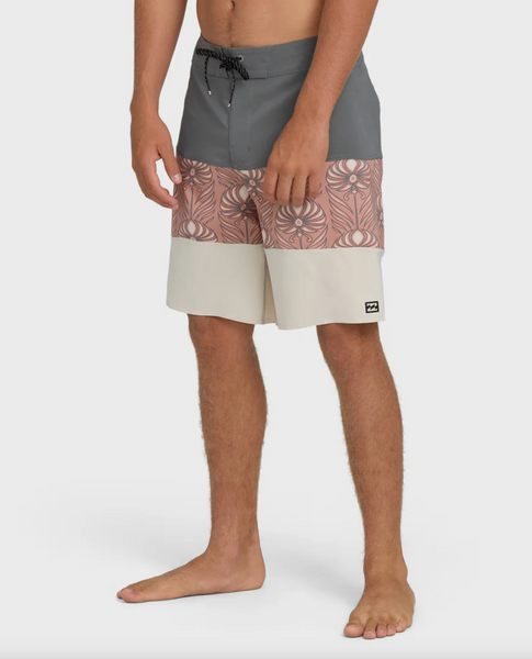 Tribong Pro 19" Boardshorts - Ash Rose