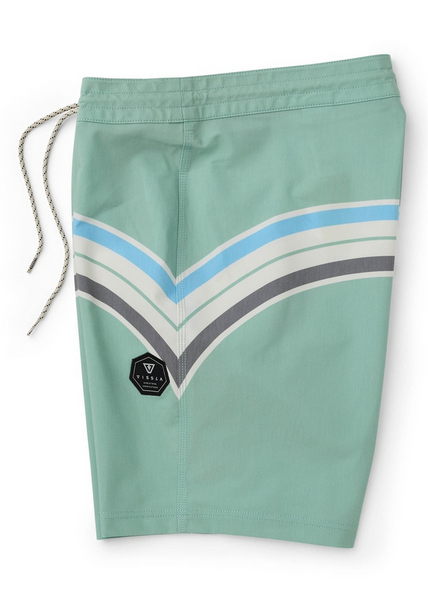 Latitude 18.5" Boardshort - Aloe